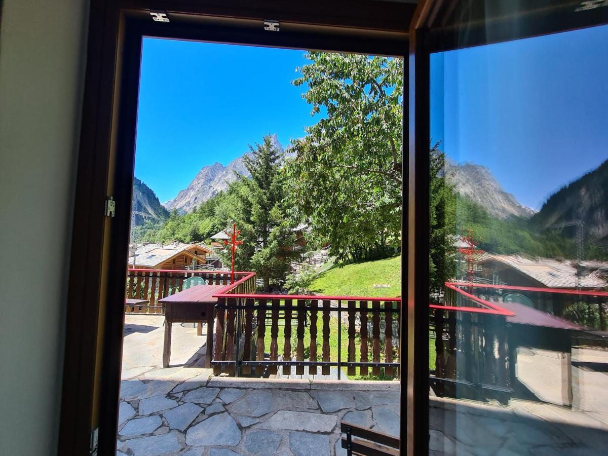 Hotel Dente Del Gigante Курмайор Екстер'єр фото